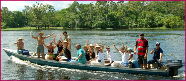 Boat trip on the river Rio Mamori